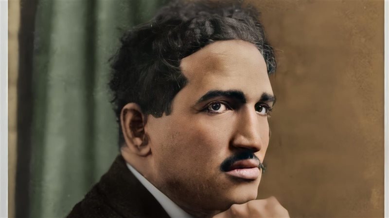 فنان الشعب سيد درويش