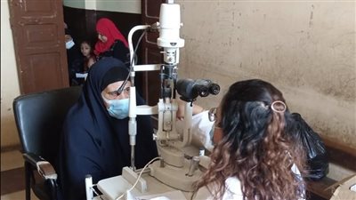 كشف وعلاج ونظارات طبية بالمجان في قافلة 