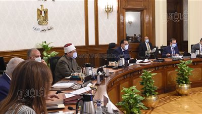 الحكومة تناقش مستجدات ملف لقاحات كورونا.. وزيرة الصحة: تصنيع 5 ملايين جرعة وتوريد 17 مليونا في سبتمبر