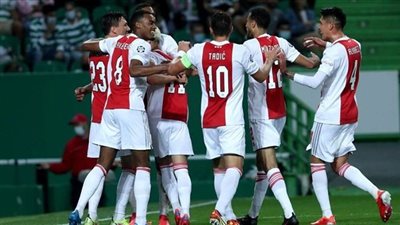 أياكس يكتسح لشبونة 5/1.. وتعادل أتلتيكو مدريد مع بورتو سلبيًّا