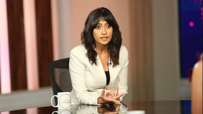 الفنانة الشابة سارة