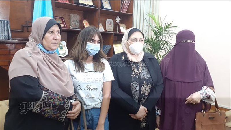 الصلح بين الطالبة