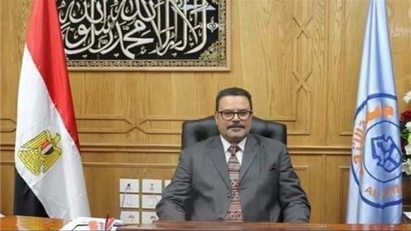  الدكتور محمد الشربيني،