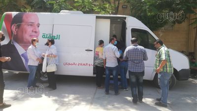 انتشار الفرق المتنقلة بالغربية لتطعيم المواطنين بلقاح كورونا|صور