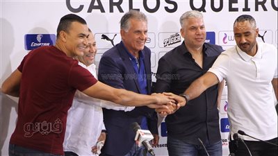 كيروش يجتمع بجهازه المعاون باتحاد الكرة