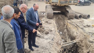 النائب حسام المندوه: تخصيص 6 ملايين جنيه لأعمال مياه الشرب والصرف الصحي بشارع الأربعين ببولاق (صور)