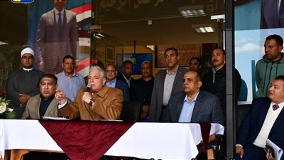 توزيع 2 طن لحوم ومواد غذائية على ألف أسرة بطور سيناء 