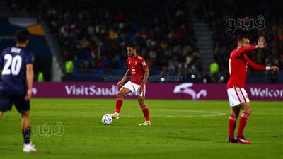 كأس العالم للأندية، الأهلي يتقدم على أوكلاند بهدف حسين الشحات في الشوط الأول (صور)