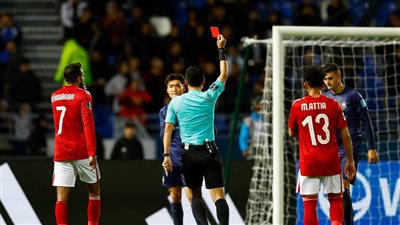 مونديال الأندية، ظهور التحديث الجديد لتقنية الفيديو بمباراة الأهلي، الحكم يخاطب الجمهور