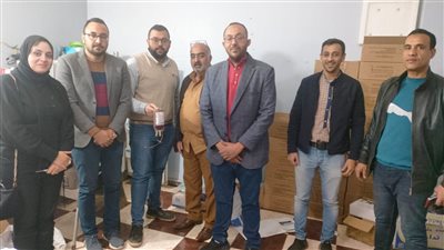 ضبط طالب بكلية الطب يدير مستوصفا في سوهاج (صور)