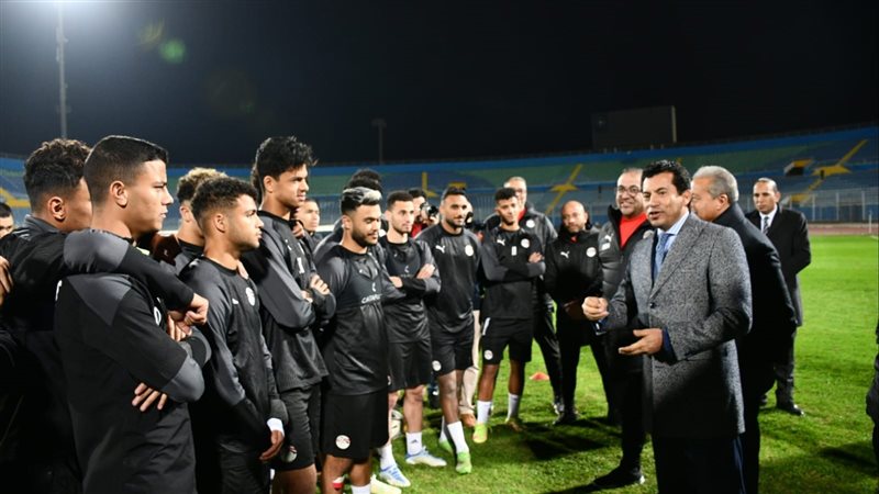 وزير الرياضة يشهد