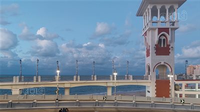 استقرار نسبي في طقس الإسكندرية وخروج الأهالي على الكورنيش وممشى 45 (فيديو)