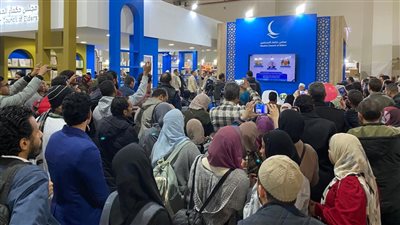 ندوة تثقيفية بمعرض الكتاب تبرز جهود الأزهر خلال ألف عام 