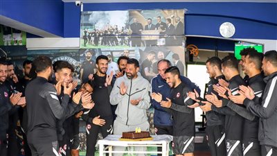 لاعبو فيوتشر يحتفلون بعقد قران ناصر ماهر (صور)