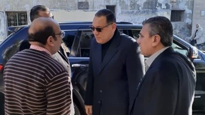  محافظ الشرقية: الانتهاء من الأعمال التمهيدية لكوبري مزلقان الحسينية 