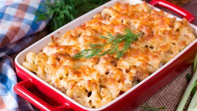  طريقة عمل أكلة مكرونة بالبشاميل بالتونة مع الشيف فيفيان فريد (فيديو)