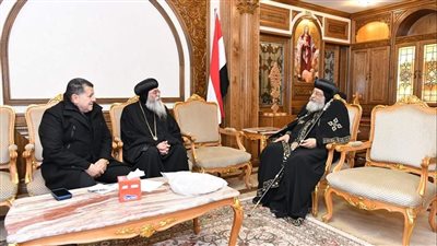 البابا تواضروس يتلقى تقريرا عن الخدمة في القدس