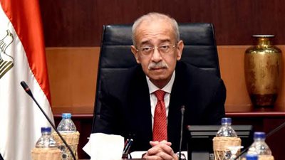 وزيرة الهجرة ناعية شريف إسماعيل: خدم الوطن بكفاءة وإخلاص