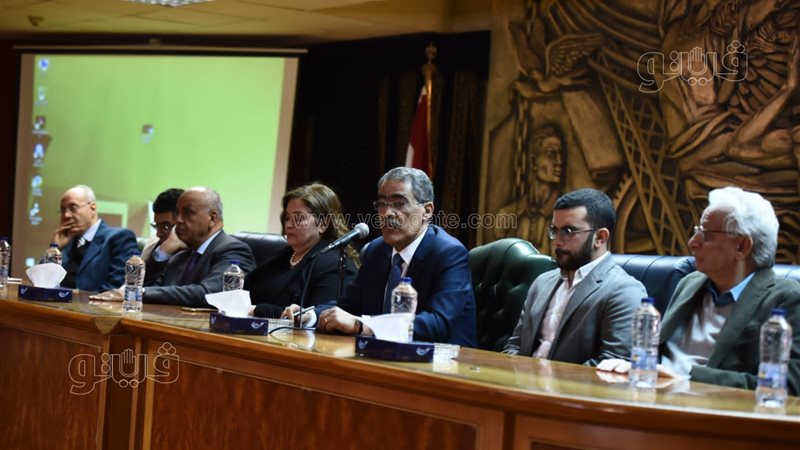 إحياء ذكرى الكاتب