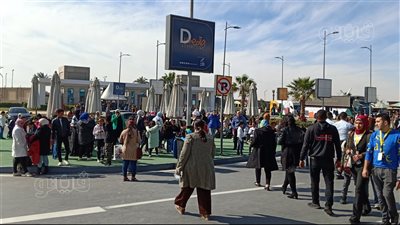 معرض الكتاب 2023، إقبال كبير مع بداية يومه الـ 11 (صور)