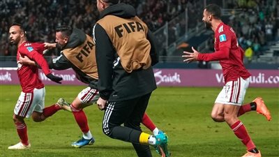 كأس العالم للأندية، الخطيب يجتمع مع كولر واللاعبين قبل مباراة الريال 