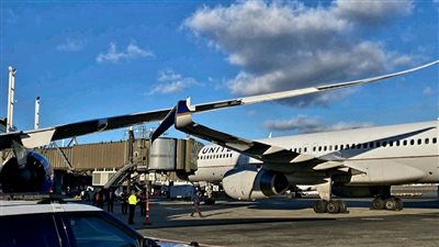 اصطدام طائرتين بمطار في نيوجيرسي 