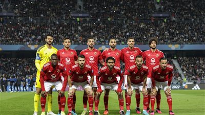 الموعد والقنوات الناقلة لمباراة الأهلي وريال مدريد بنصف نهائي المونديال