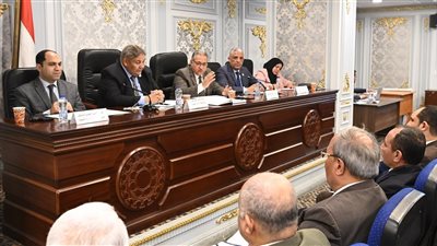 البرلمان يوصي بمهلة 15 يوما بشأن تعاونيات الإسكان