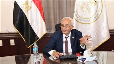 وزير التعليم يوجه بزيادة منتجات مدارس الثانوية الفنية الزراعية وطرحها للمواطنين