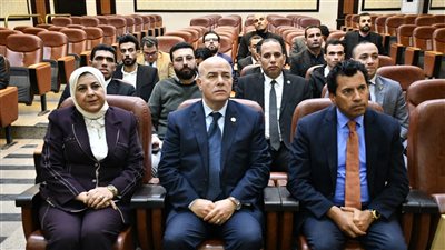 أشرف صبحي يفتتح ورش عمل حلول شبابية لدعم الاقتصاد المصري