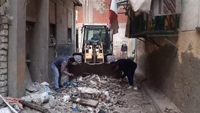 انهيار أجزاء من عقار بمنطقة اللبان فى الإسكندرية 