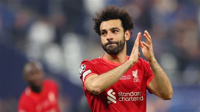 ريال مدريد، فرناندو سانز: صلاح يستحق اللعب مع الملكي ورونالدو عائد للريال