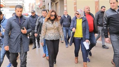 محافظ دمياط يحيل 11 موظفا بالوحدة المحلية للتحقيق (صور) 