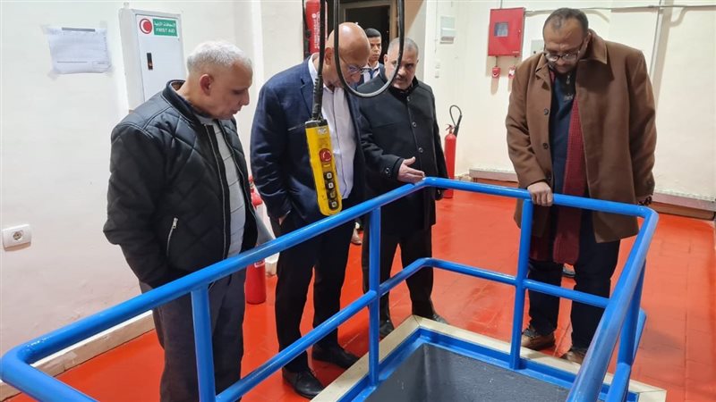 نائب رئيس القابضة