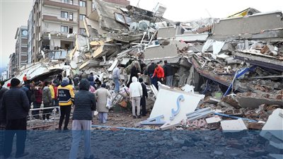  هل مصر معرضة لحدوث هزة عنيفة خلال الفترة المقبلة؟ البحوث الفلكية يجيب