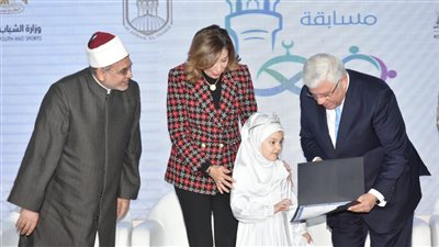وزيرا الثقافة والتعليم العالي يسلمان جوائز مسابقة معًا لعودة القيم الإيجابية (صور)