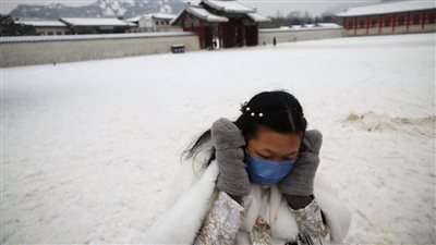 إسبانيا تتعرض لموجة صقيع لم تشهدها منذ أكثر من ١٠٠ عام (فيديو)