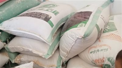 محافظ الإسكندرية يكلف رؤساء الأحياء بتشديد الحملات الرقابية على الأسواق والمحال التجارية