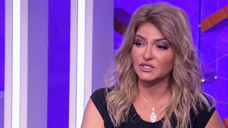 الفنانة علا غانم،