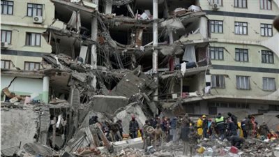 الصين تقدم 6 ملايين دولار مساعدات طارئة لتركيا بعد الزلزال