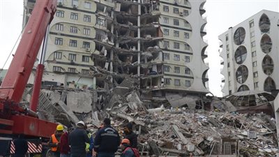 الصحة السورية: مصرع 812 شخصا وإصابة 1449 آخرين بسبب الزلزال 