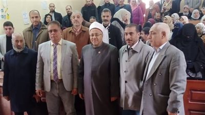 أزهر الشرقية يبحث بدء تدريس الرياضيات والعلوم باللغة الإنجليزية لطلاب الابتدائية