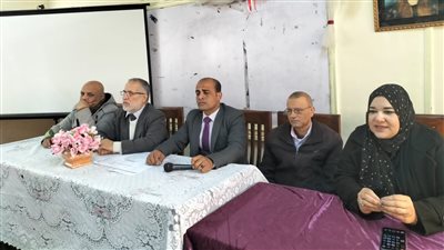 تعليم دمياط تجري مقابلات لاختيار رؤساء لجان للدبلومات الفنية التجاري والزراعي والفندقي 