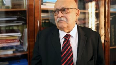 خبير قانوني سوداني: المفاضلة بين وثيقة 2019 وإصدار دستور جديد أدت للاتفاق الإطاري