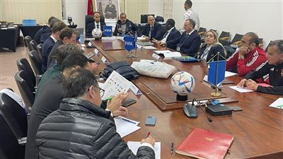 كأس العالم للأندية، الأهلي بالزي التقليدي وريال مدريد بالموف في نصف النهائي