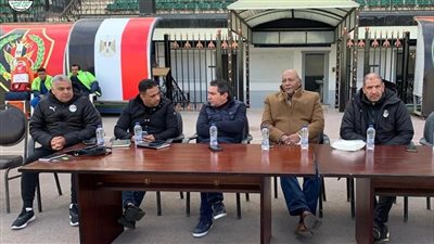 منتخب الشباب يواصل تدريباته بالكلية الحربية بحضور بركات ومشهور (صور)