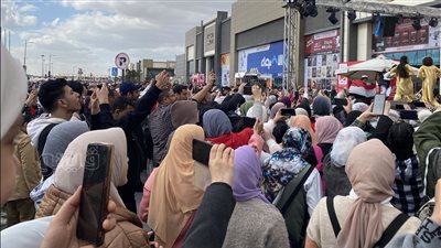 العروض الفنية في معرض الكتاب، موسيقى وسيرك وغنا (صور)