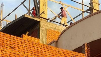 إزالة حالة بناء في المهد بالشرقية 