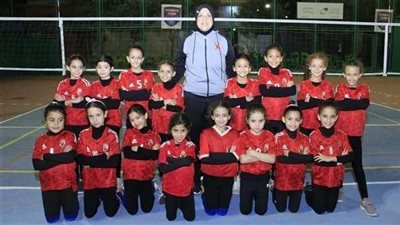 أداء جيد لفريق الكرة الطائرة بنات مواليد 2015 بالنادي الأهلي