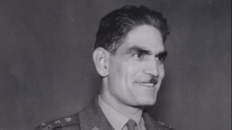 عبد الكريم قاسم،